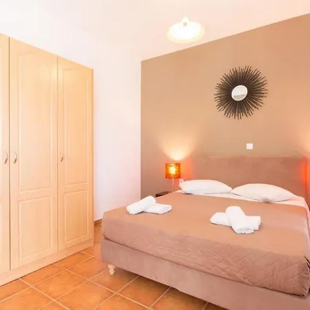 Apartamento Vlassis Mesongí